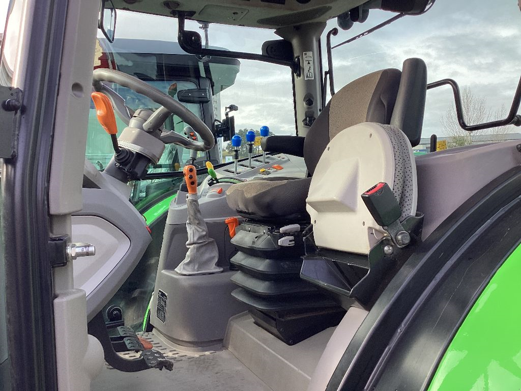 Traktor van het type Deutz-Fahr 5095 KELINE, Gebrauchtmaschine in ST FLOUR (Foto 7)