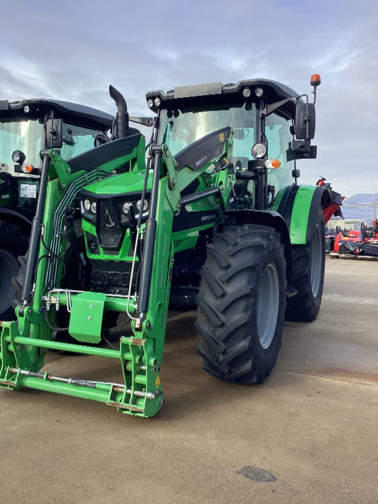 Traktor van het type Deutz-Fahr 5095 KELINE, Gebrauchtmaschine in ST FLOUR (Foto 3)