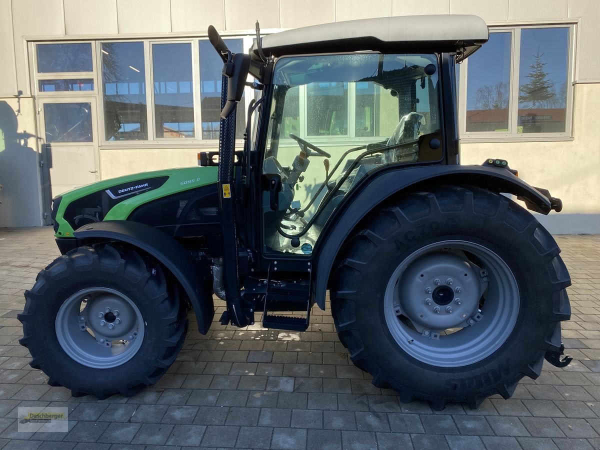 Traktor des Typs Deutz-Fahr 5095, Neumaschine in Senftenbach (Bild 9)