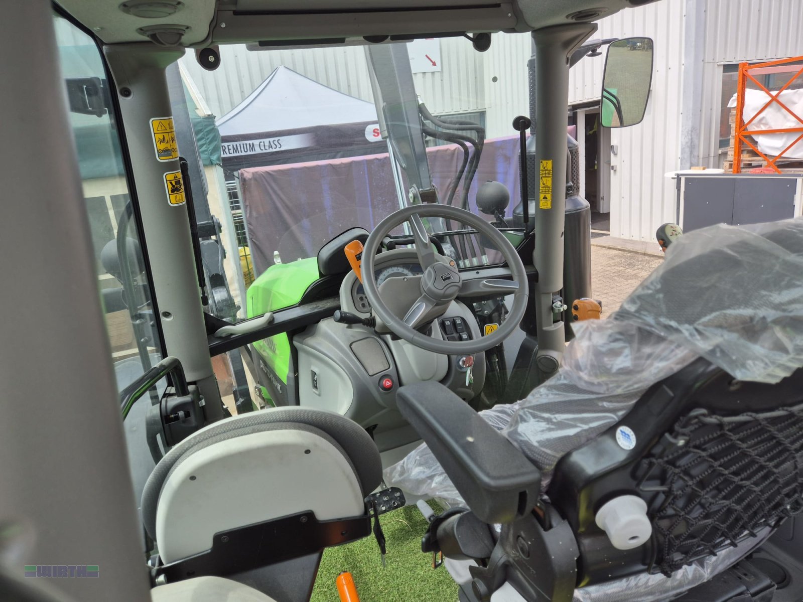 Traktor типа Deutz-Fahr 5100 G GS Variante B, 4-Zylindermotor (5115), Gebrauchtmaschine в Buchdorf (Фотография 14)