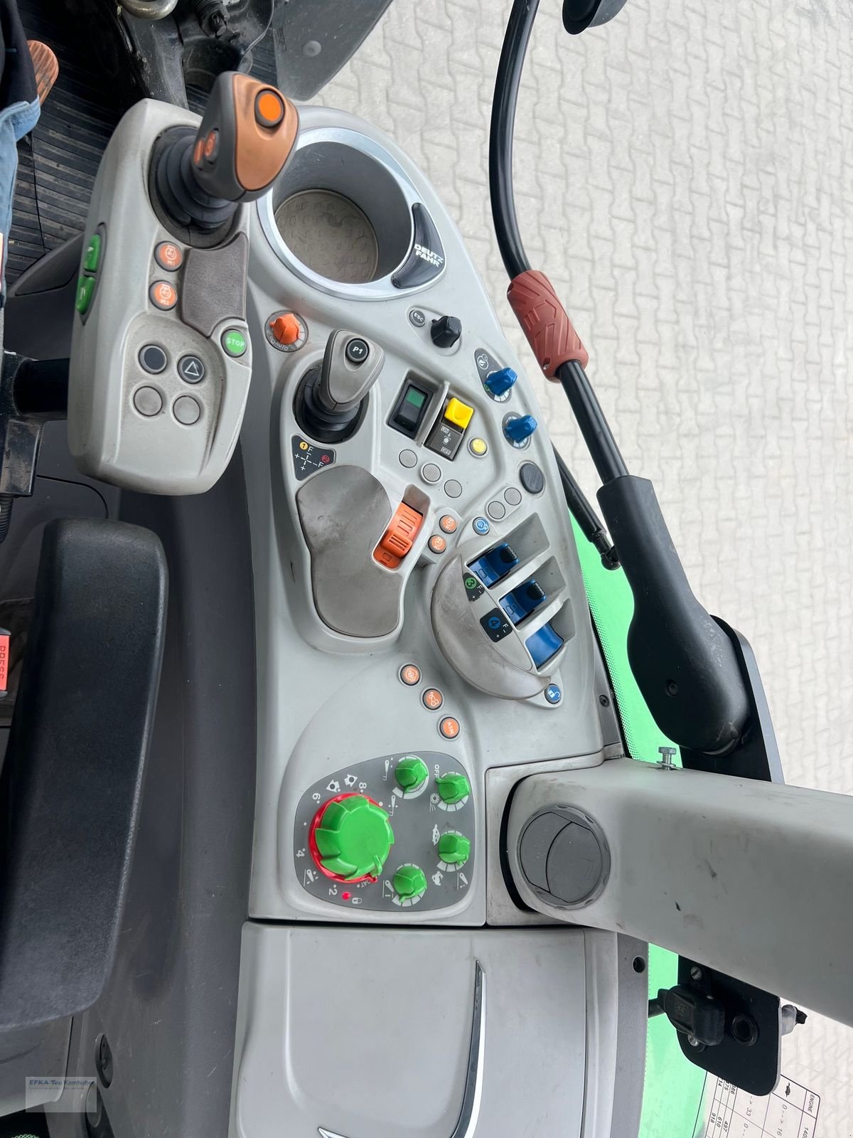 Traktor του τύπου Deutz-Fahr 5100 TTV DT Premium, Gebrauchtmaschine σε Erlbach (Φωτογραφία 7)