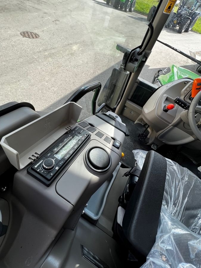 Traktor του τύπου Deutz-Fahr 5105 D TTV, Neumaschine σε Pischelsdorf (Φωτογραφία 15)