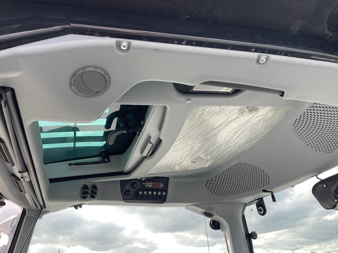 Traktor του τύπου Deutz-Fahr 5105 D, Gebrauchtmaschine σε Holten (Φωτογραφία 8)