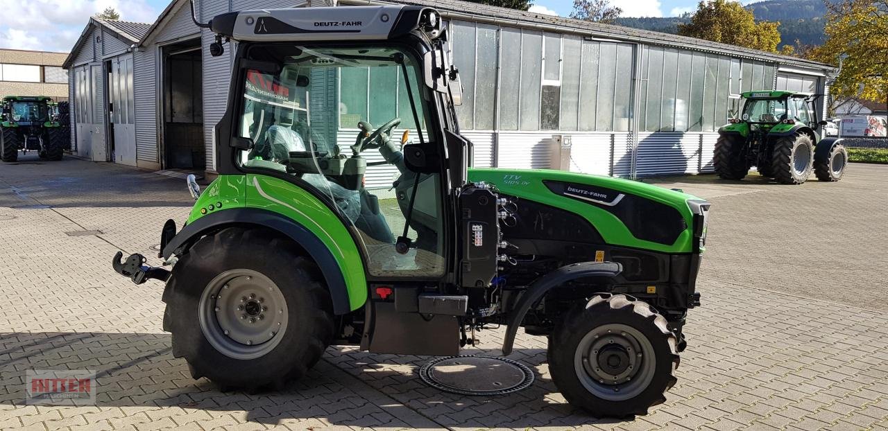 Traktor des Typs Deutz-Fahr 5105 DV TTV, Neumaschine in Zell a. H. (Bild 5)