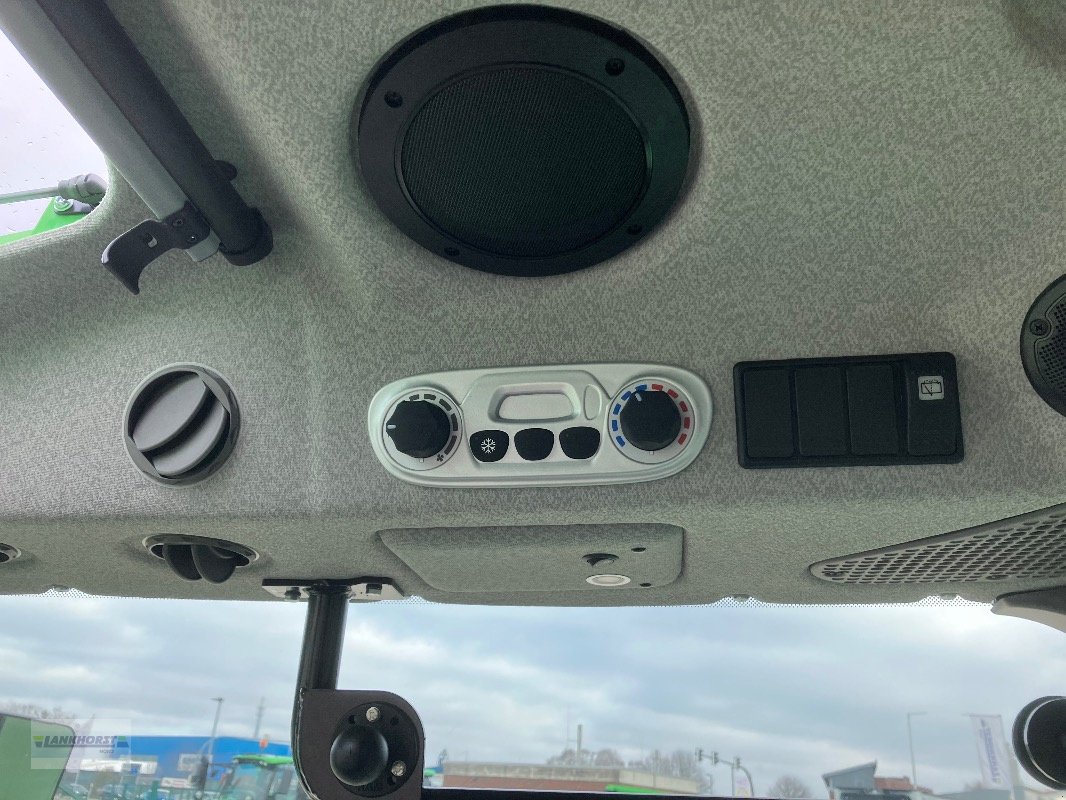 Traktor van het type Deutz-Fahr 5105 GS, Neumaschine in Aurich (Foto 18)