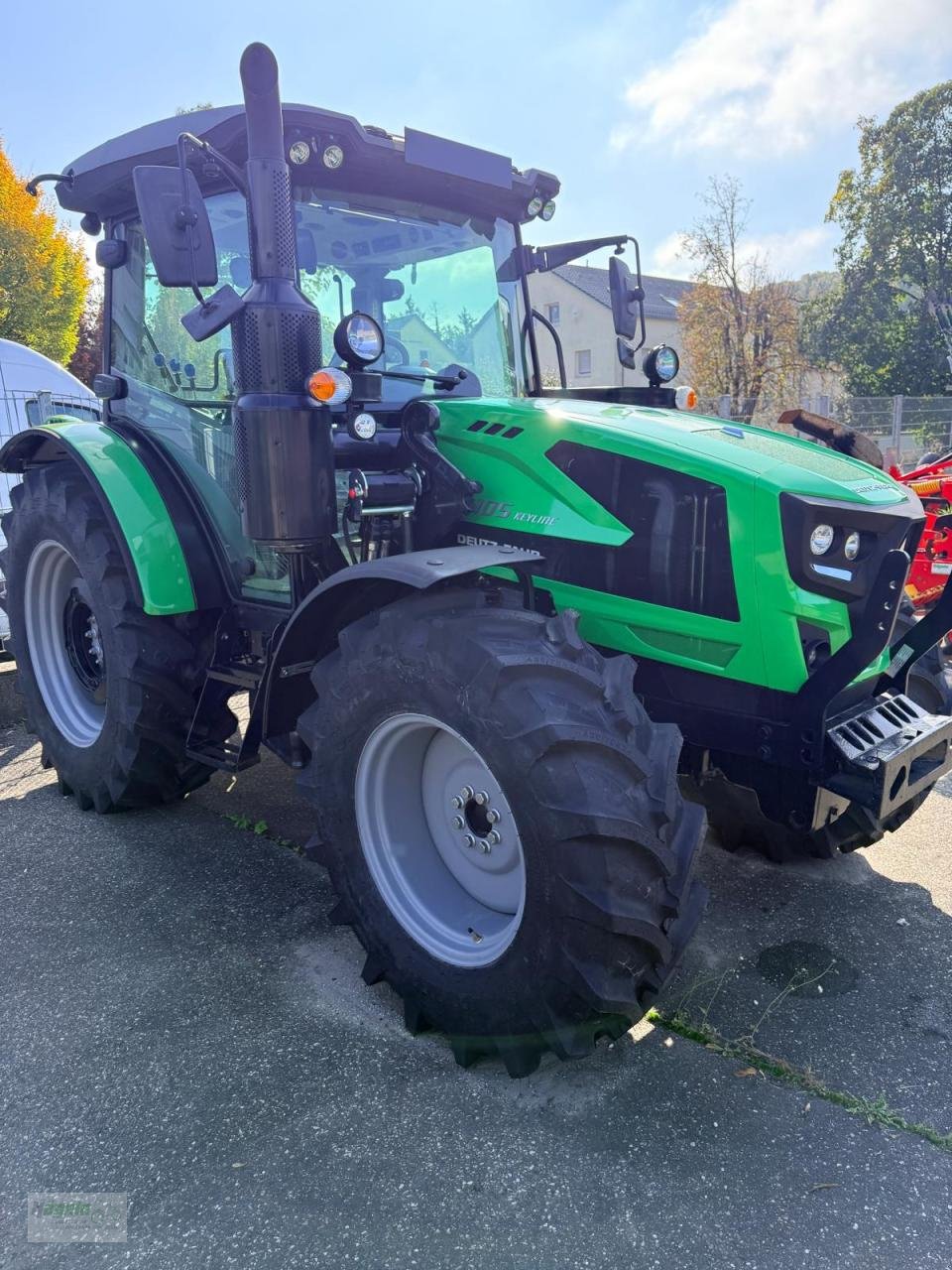 Traktor des Typs Deutz-Fahr 5105 KEYLINE GS, Neumaschine in Uhingen (Bild 2)