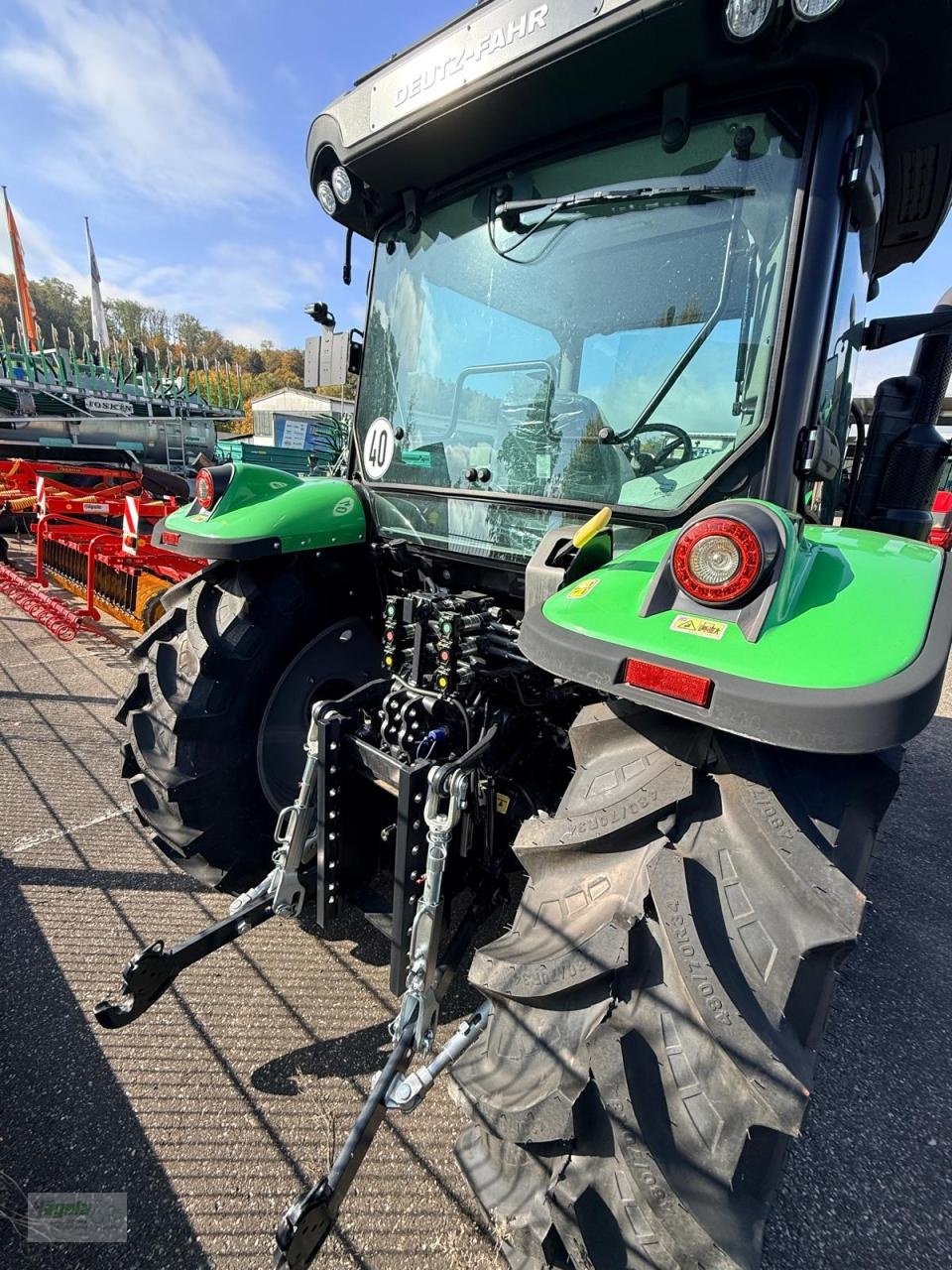 Traktor des Typs Deutz-Fahr 5105 KEYLINE GS, Neumaschine in Uhingen (Bild 3)