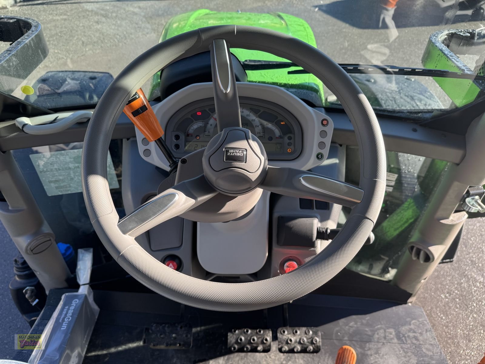 Traktor des Typs Deutz-Fahr 5105 Plus Keyline, Neumaschine in Kötschach (Bild 21)