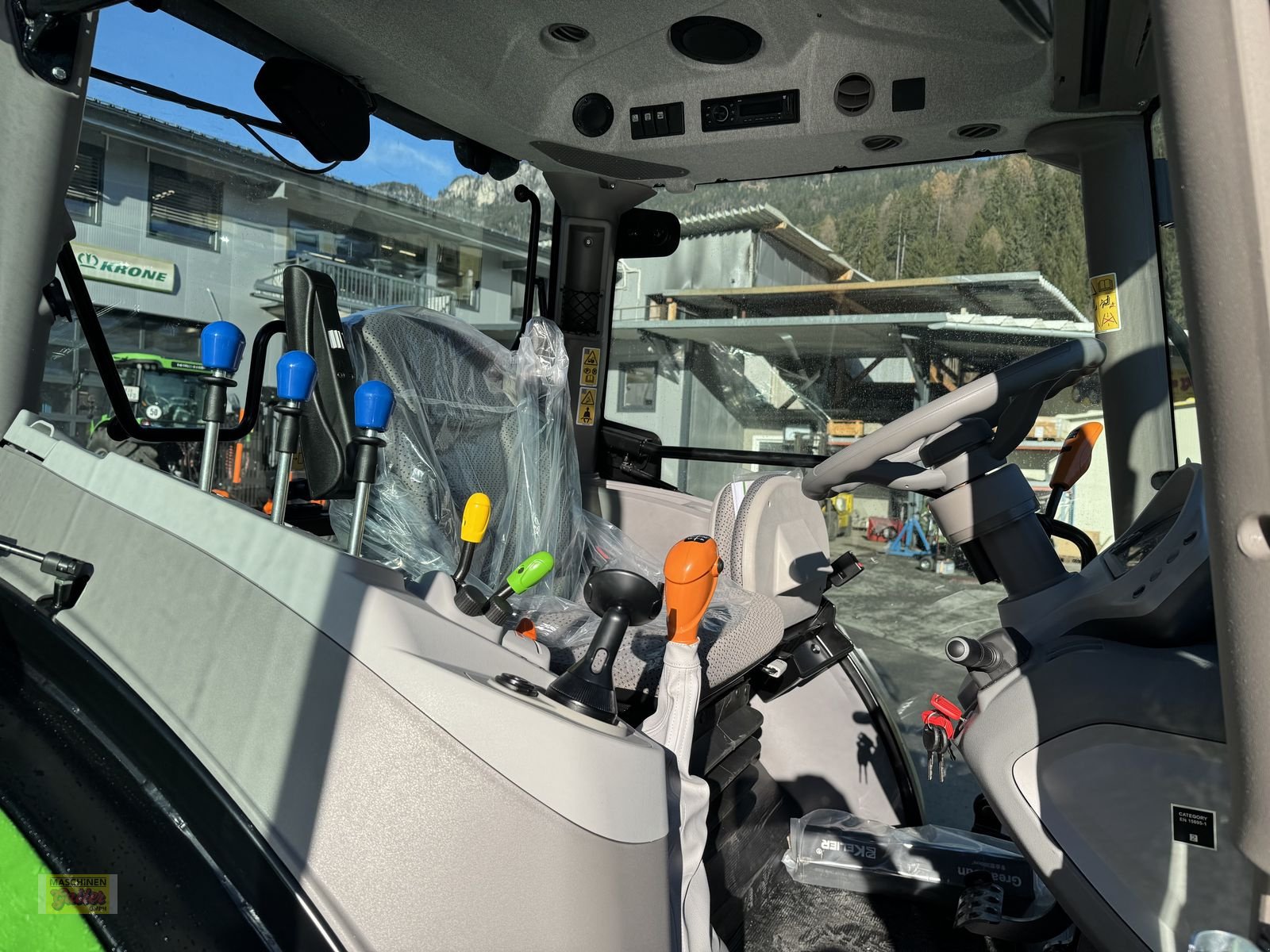 Traktor des Typs Deutz-Fahr 5105 Plus Keyline, Neumaschine in Kötschach (Bild 16)