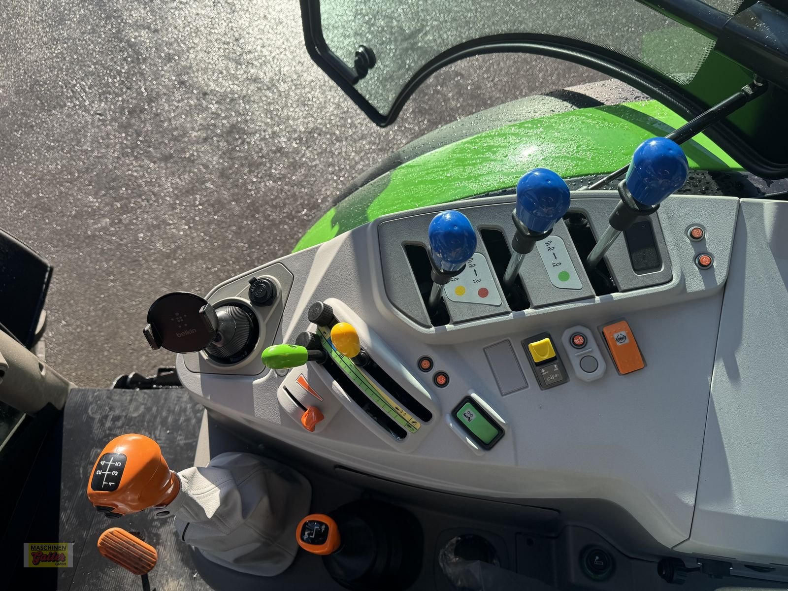 Traktor des Typs Deutz-Fahr 5105 Plus Keyline, Neumaschine in Kötschach (Bild 19)