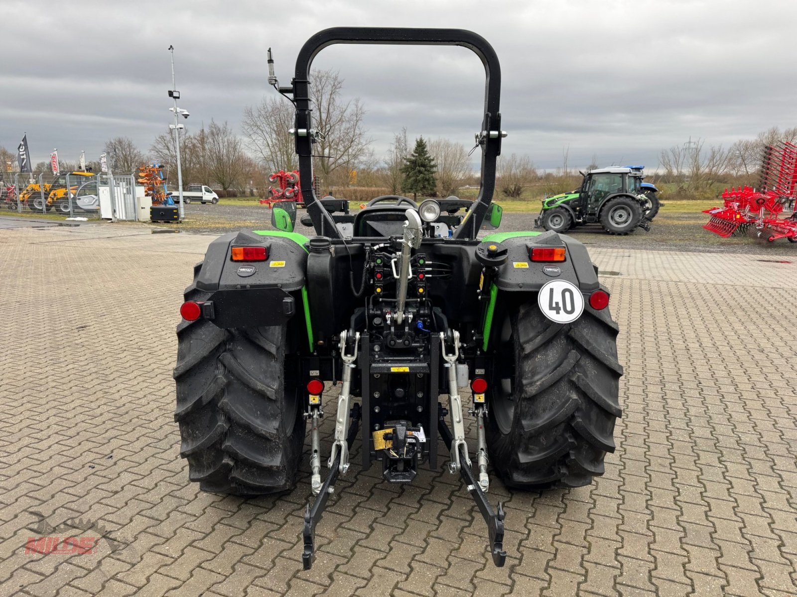 Traktor of the type Deutz-Fahr 5105 TB GS, Neumaschine in Elsteraue-Bornitz (Picture 5)