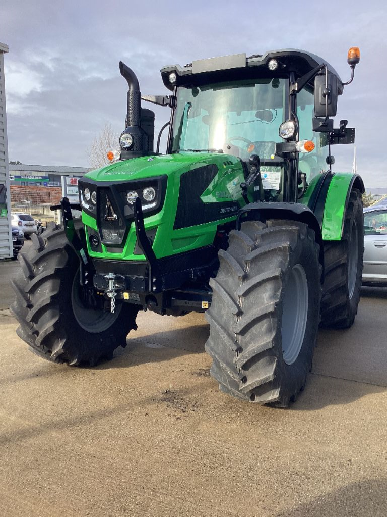 Traktor от тип Deutz-Fahr 5105, Gebrauchtmaschine в ST FLOUR (Снимка 3)