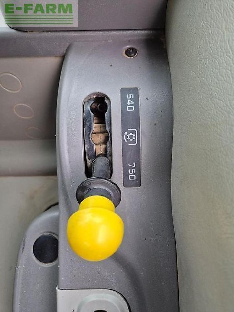 Traktor типа Deutz-Fahr 5105.4 g mit frontlader, Gebrauchtmaschine в WALDKAPPEL-BISCHHAUSEN (Фотография 16)