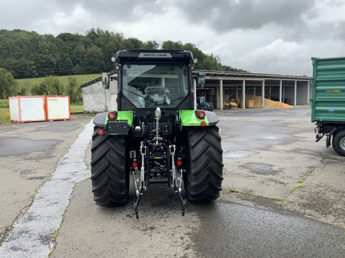 Traktor des Typs Deutz-Fahr 5105D TTV, Vorführmaschine in Bad Gleichenberg (Bild 8)