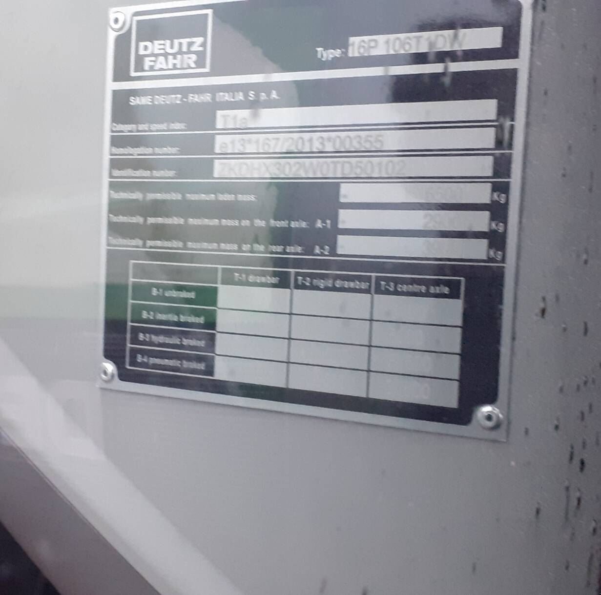 Traktor типа Deutz-Fahr 5105GS, Gebrauchtmaschine в les hayons (Фотография 10)