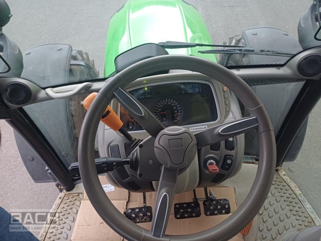 Traktor типа Deutz-Fahr 5110 P, Gebrauchtmaschine в Boxberg-Seehof (Фотография 7)