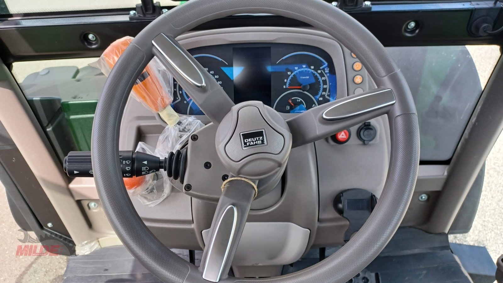 Traktor του τύπου Deutz-Fahr 5115 D TTV, Neumaschine σε Creußen (Φωτογραφία 9)