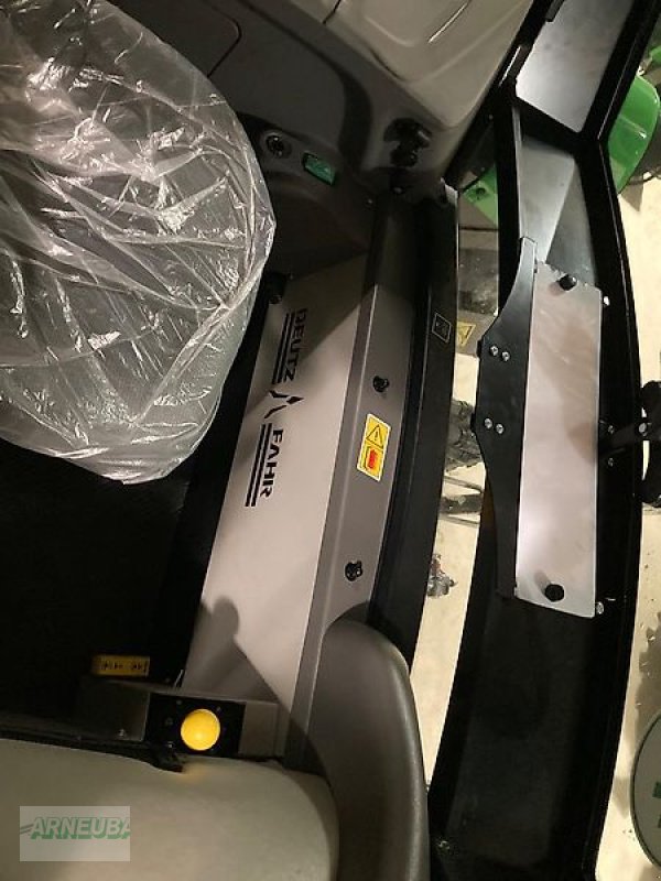 Traktor des Typs Deutz-Fahr 5115 GS, Neumaschine in Schlettau (Bild 18)
