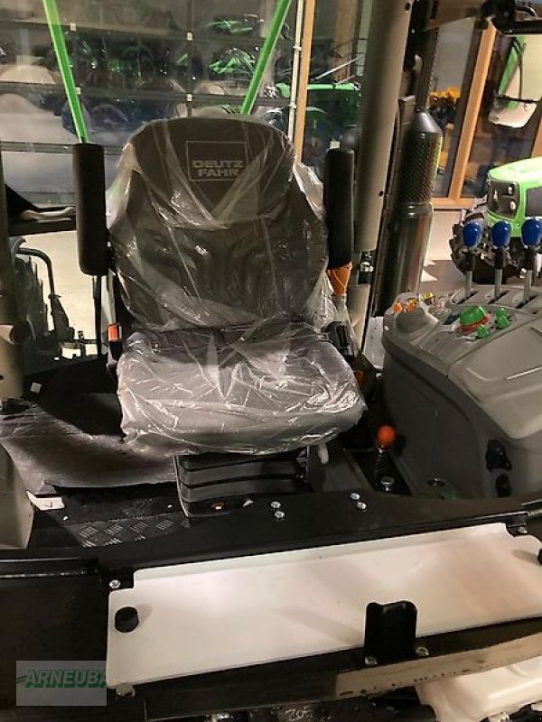 Traktor des Typs Deutz-Fahr 5115 GS, Neumaschine in Schlettau (Bild 22)