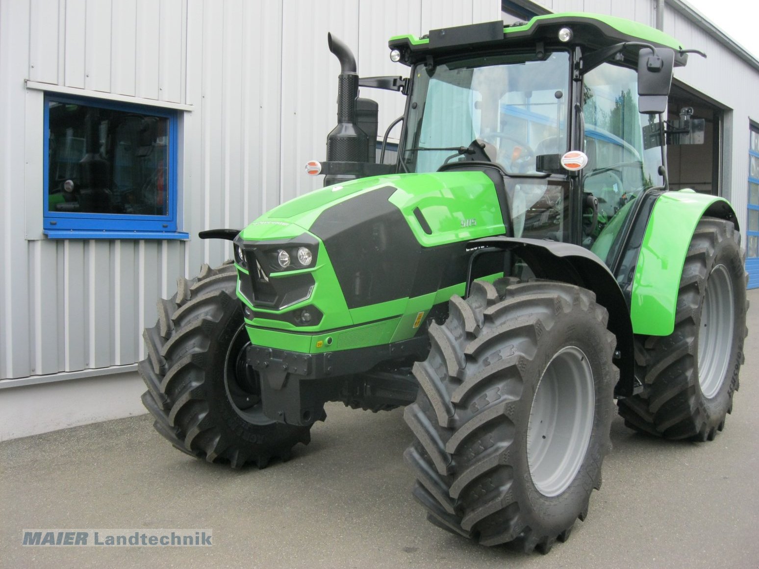 Traktor des Typs Deutz-Fahr 5115 GS, Neumaschine in Dieterskirchen (Bild 1)