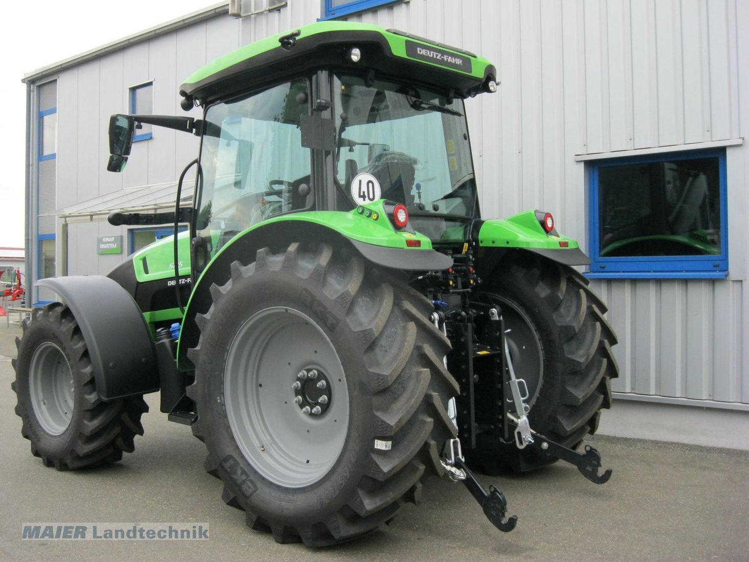Traktor des Typs Deutz-Fahr 5115 GS, Neumaschine in Dieterskirchen (Bild 3)