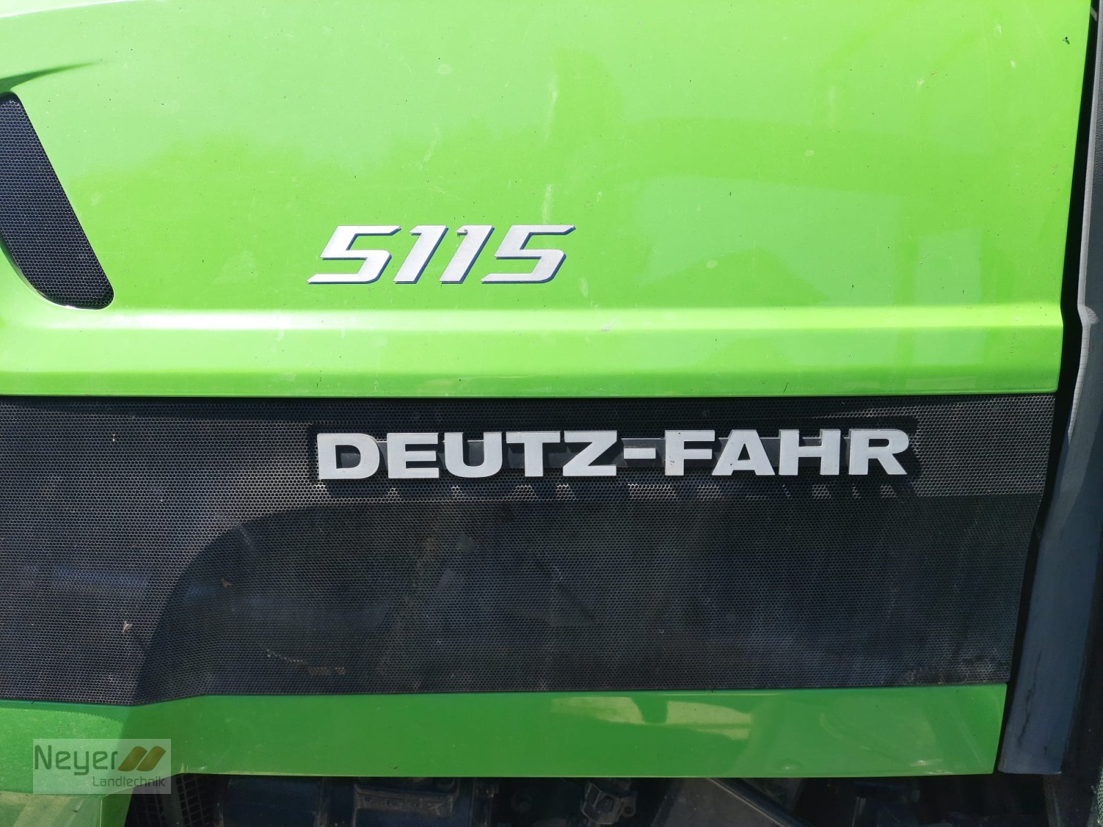 Traktor typu Deutz-Fahr 5115, Gebrauchtmaschine w Bad Waldsee Mennisweiler (Zdjęcie 8)