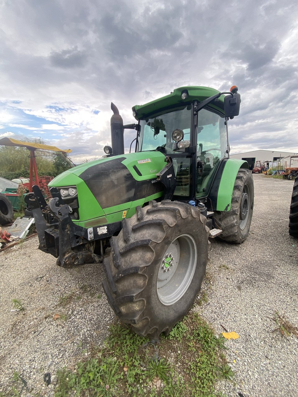 Traktor tipa Deutz-Fahr 5115, Gebrauchtmaschine u VERNOUX EN VIVARAIS (Slika 1)