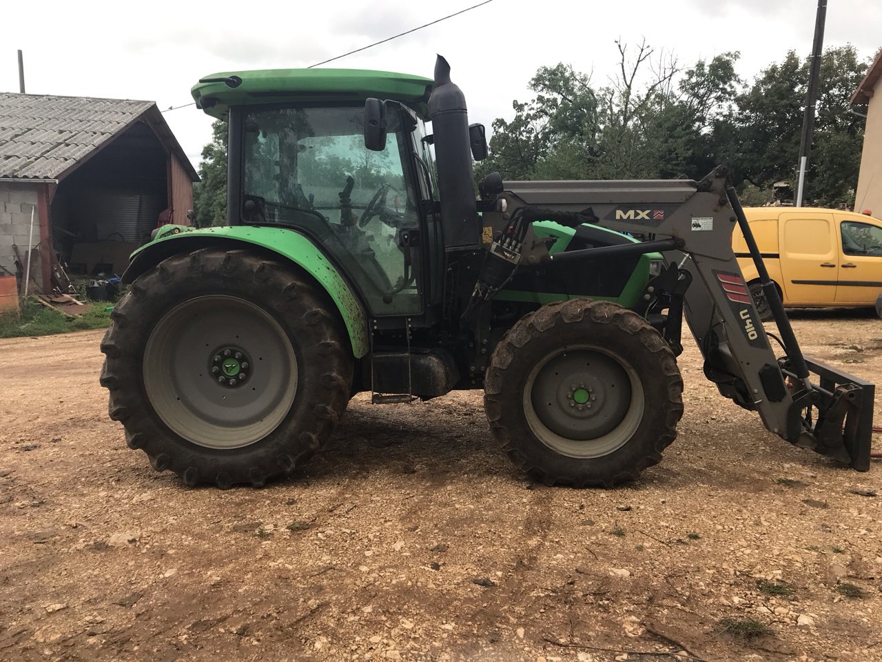 Traktor des Typs Deutz-Fahr 5115, Gebrauchtmaschine in MORLHON LE HAUT (Bild 2)