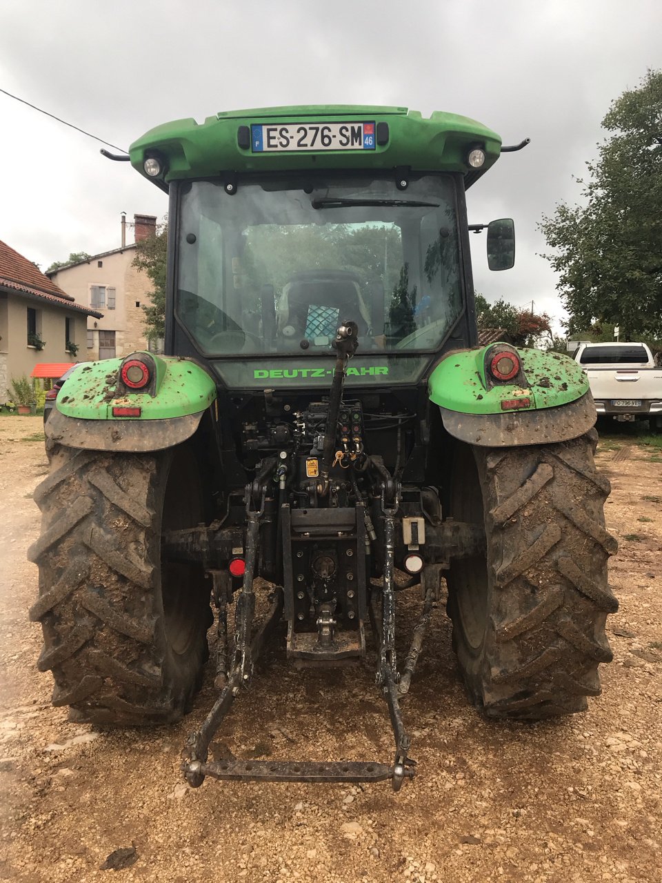 Traktor des Typs Deutz-Fahr 5115, Gebrauchtmaschine in MORLHON LE HAUT (Bild 4)