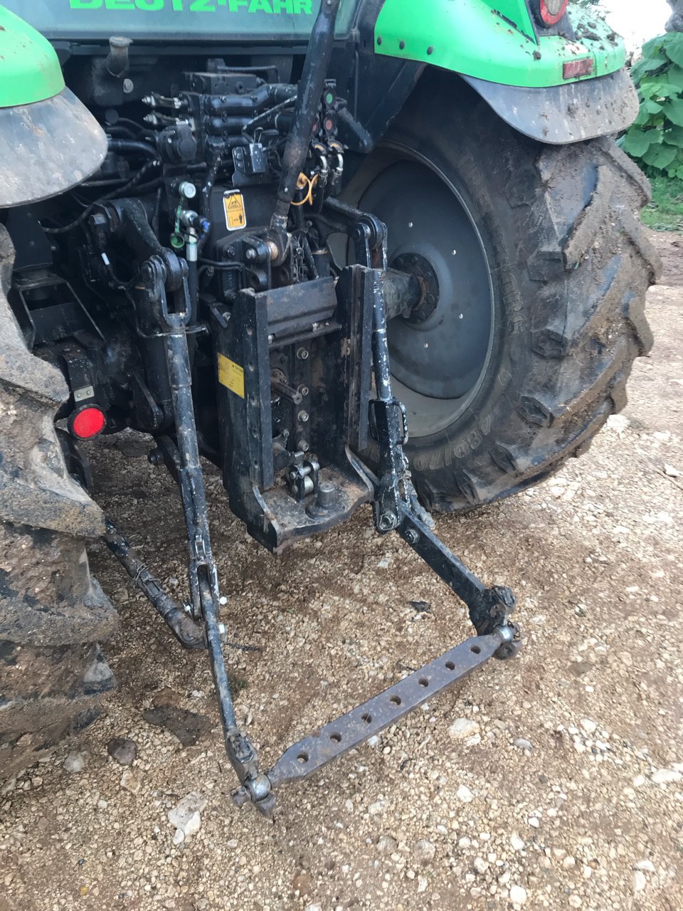 Traktor des Typs Deutz-Fahr 5115, Gebrauchtmaschine in MORLHON LE HAUT (Bild 5)