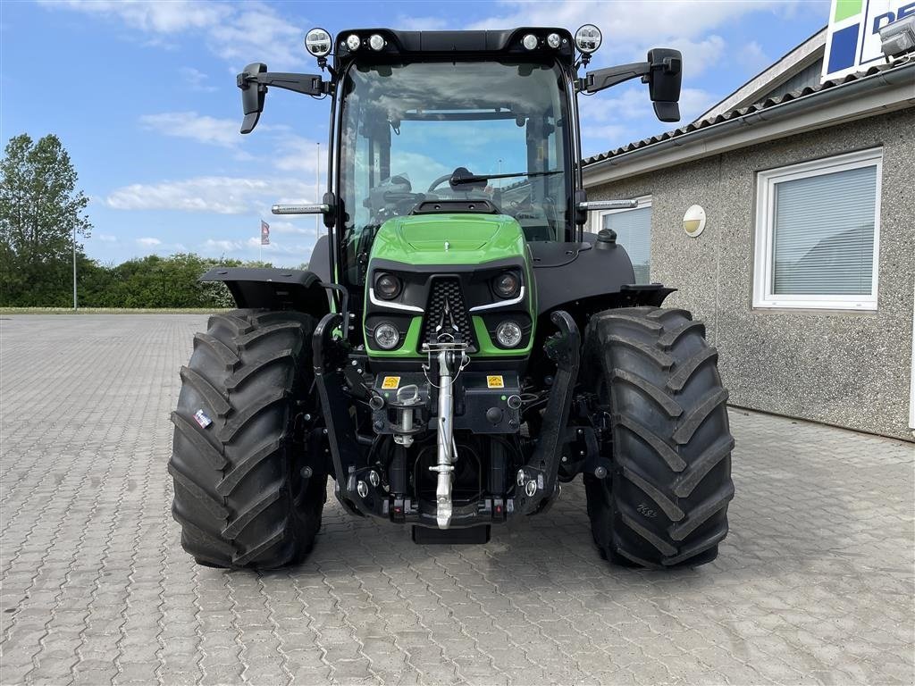 Traktor des Typs Deutz-Fahr 5115D TTV, Gebrauchtmaschine in Brørup (Bild 2)