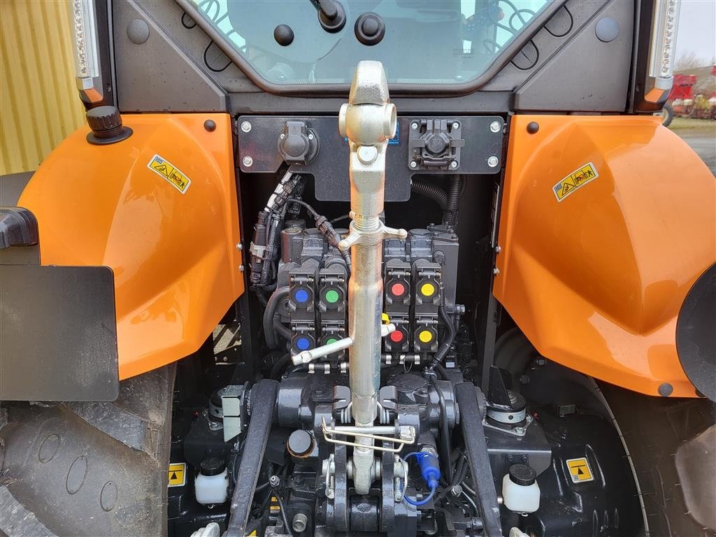 Traktor des Typs Deutz-Fahr 5115DF TTV (WS) 4 hjulsstyring, ISObus, Trinløs transmission, Gebrauchtmaschine in Sabro (Bild 17)