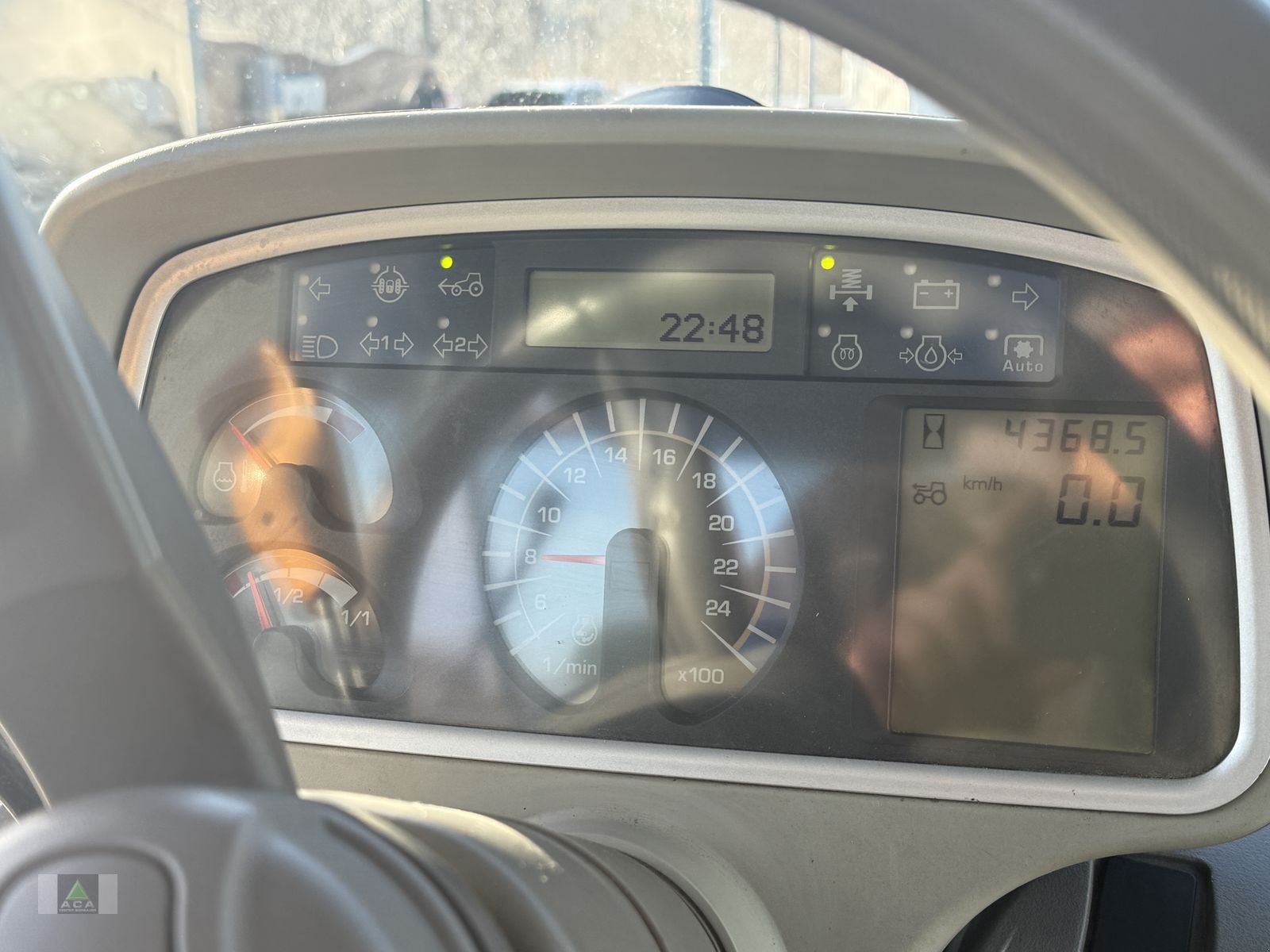 Traktor van het type Deutz-Fahr 5120 TTV DT Premium Plus, Gebrauchtmaschine in Markt Hartmannsdorf (Foto 15)