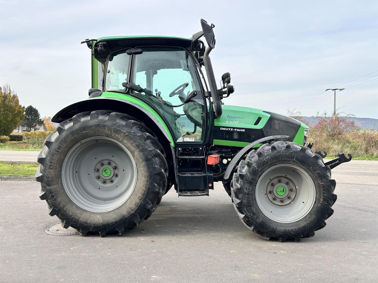 Traktor tip Deutz-Fahr 5120 TTV, Gebrauchtmaschine in Niederkirchen (Poză 4)