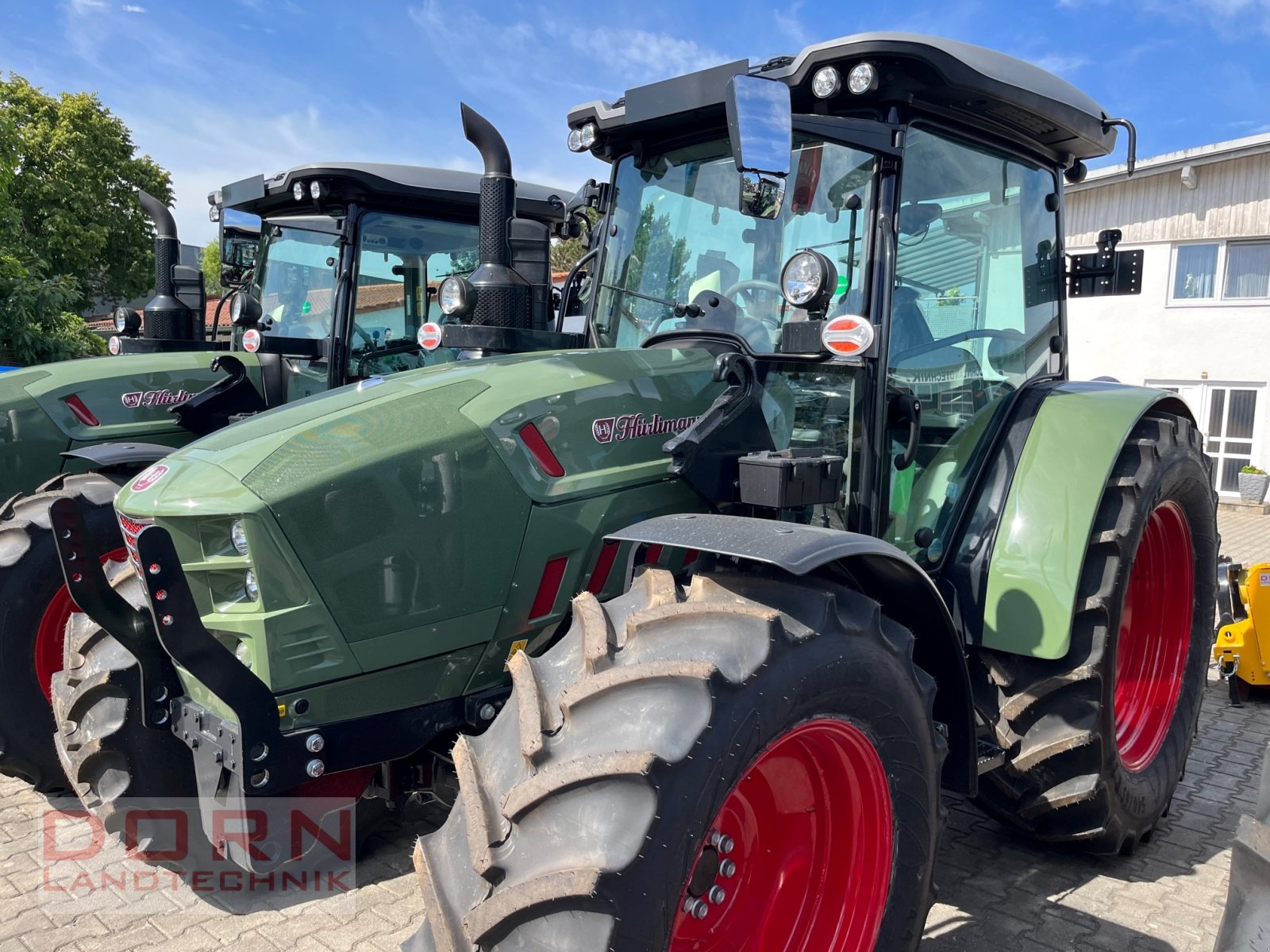 Traktor tip Deutz-Fahr 5125 GS ( Hürlimann XB 125 AKTION ), Neumaschine in Bruckberg (Poză 1)