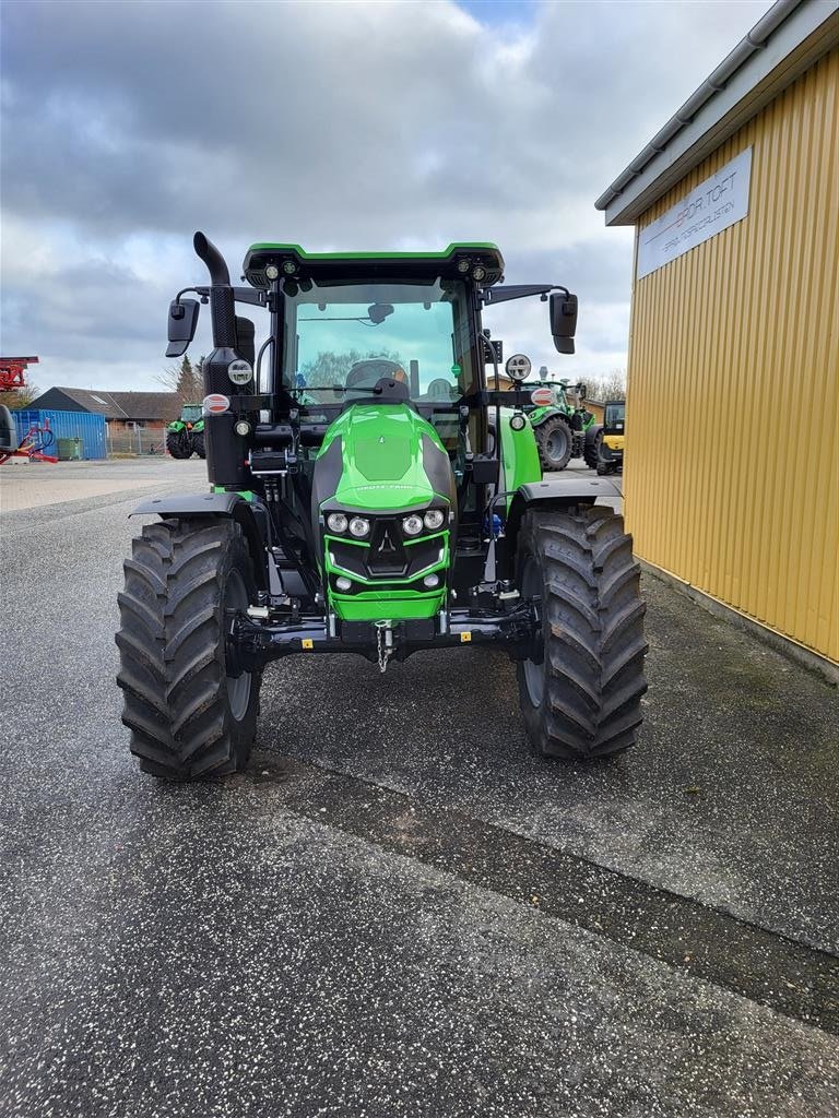 Traktor типа Deutz-Fahr 5125 GS Mulighed for montering af Stoll ProfflLine FZ 39-27, Gebrauchtmaschine в Sabro (Фотография 2)