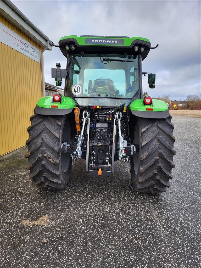 Traktor типа Deutz-Fahr 5125 GS Mulighed for montering af Stoll ProfflLine FZ 39-27, Gebrauchtmaschine в Sabro (Фотография 4)