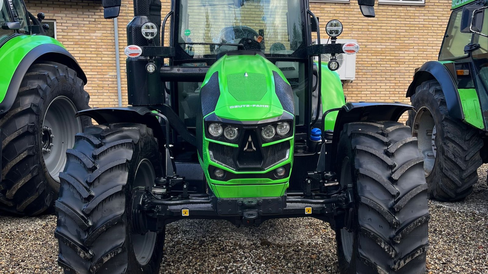 Traktor of the type Deutz-Fahr 5125 GS, Gebrauchtmaschine in Viborg (Picture 3)