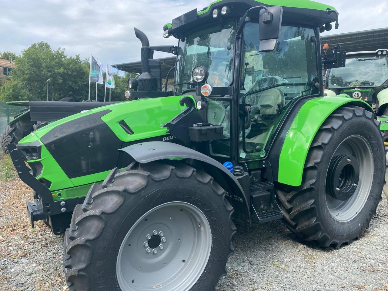 Traktor του τύπου Deutz-Fahr 5125 GS, Neumaschine σε Eslohe–Bremke (Φωτογραφία 1)