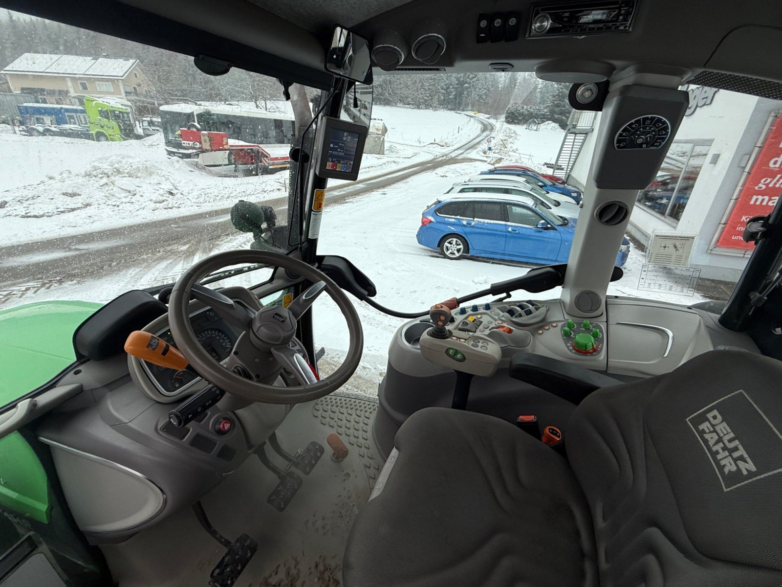 Traktor van het type Deutz-Fahr 5130 TTV, Gebrauchtmaschine in Neureichenau (Foto 15)