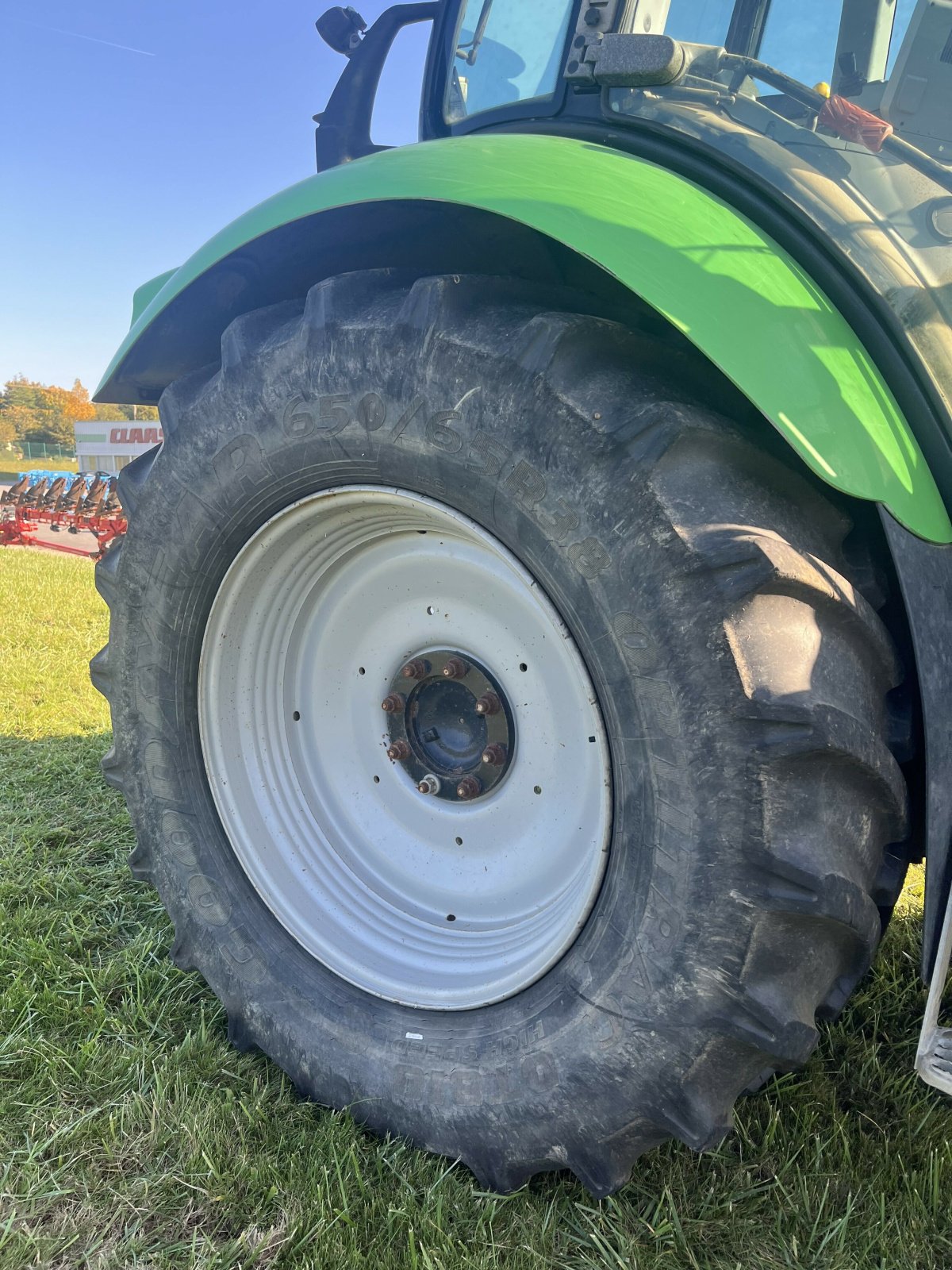 Traktor типа Deutz-Fahr 6.10 TTV, Gebrauchtmaschine в PONTIVY (Фотография 8)