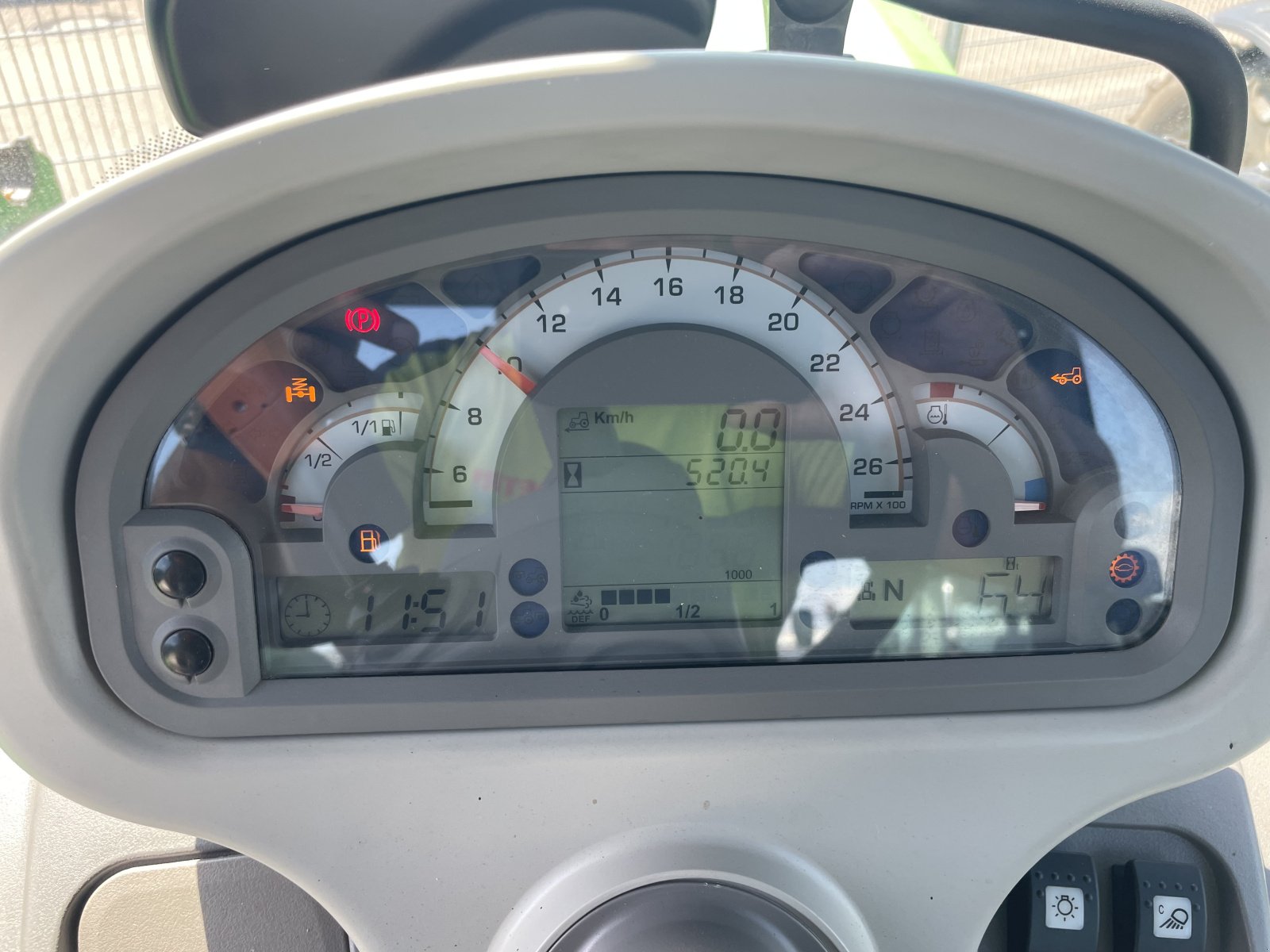 Traktor типа Deutz-Fahr 6115 C GS, Gebrauchtmaschine в Dannstadt-Schauernheim (Фотография 5)