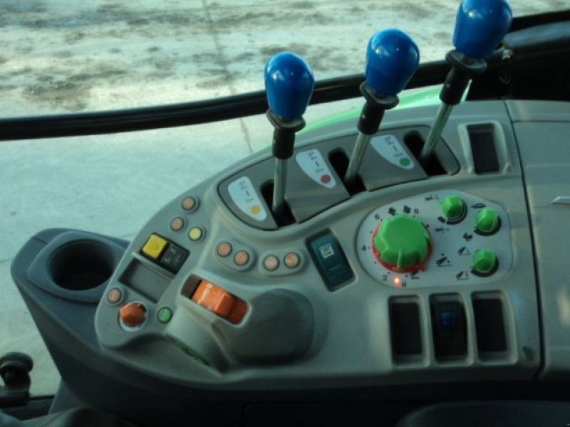 Traktor tipa Deutz-Fahr 6115 C, Gebrauchtmaschine u MOULLE (Slika 9)