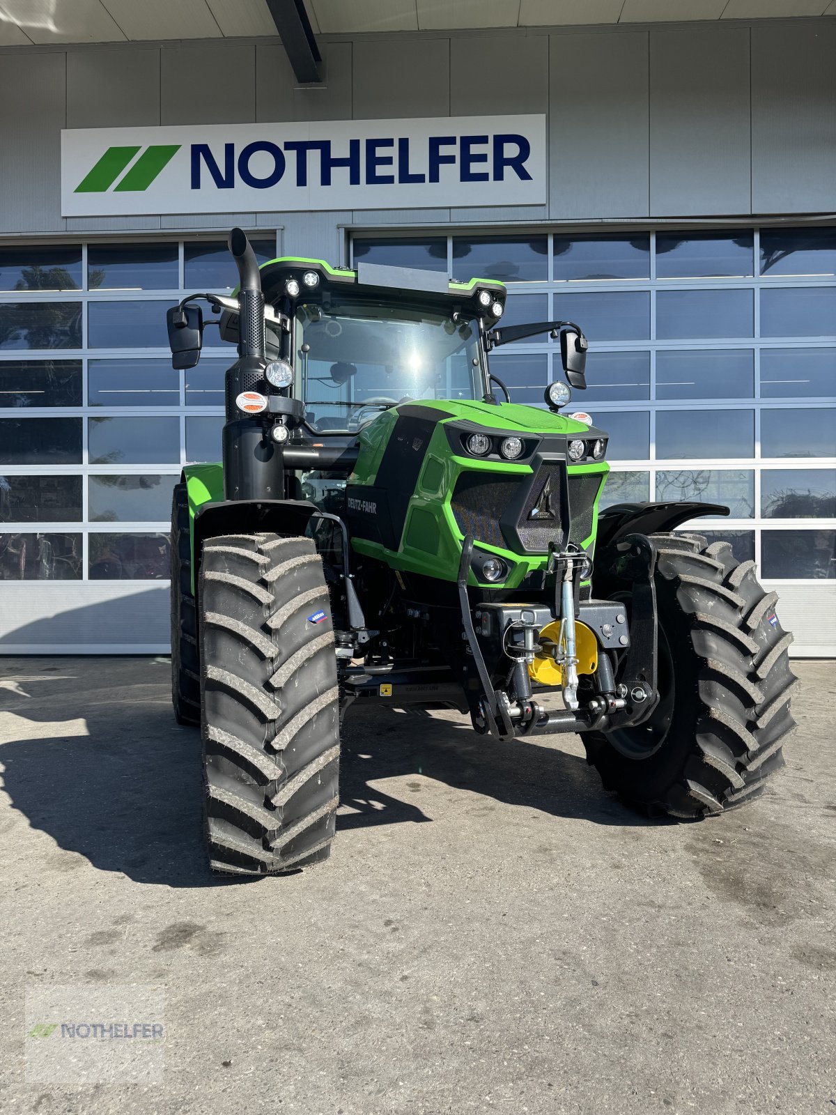 Traktor des Typs Deutz-Fahr 6115 C, Neumaschine in Pforzen (Bild 4)