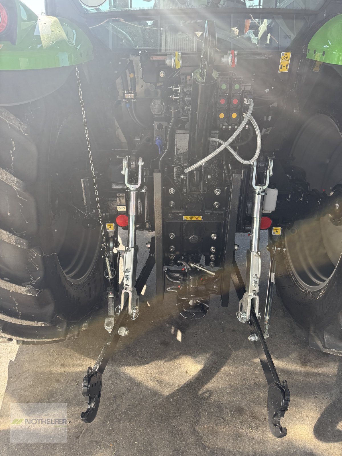 Traktor des Typs Deutz-Fahr 6115 C, Neumaschine in Pforzen (Bild 8)