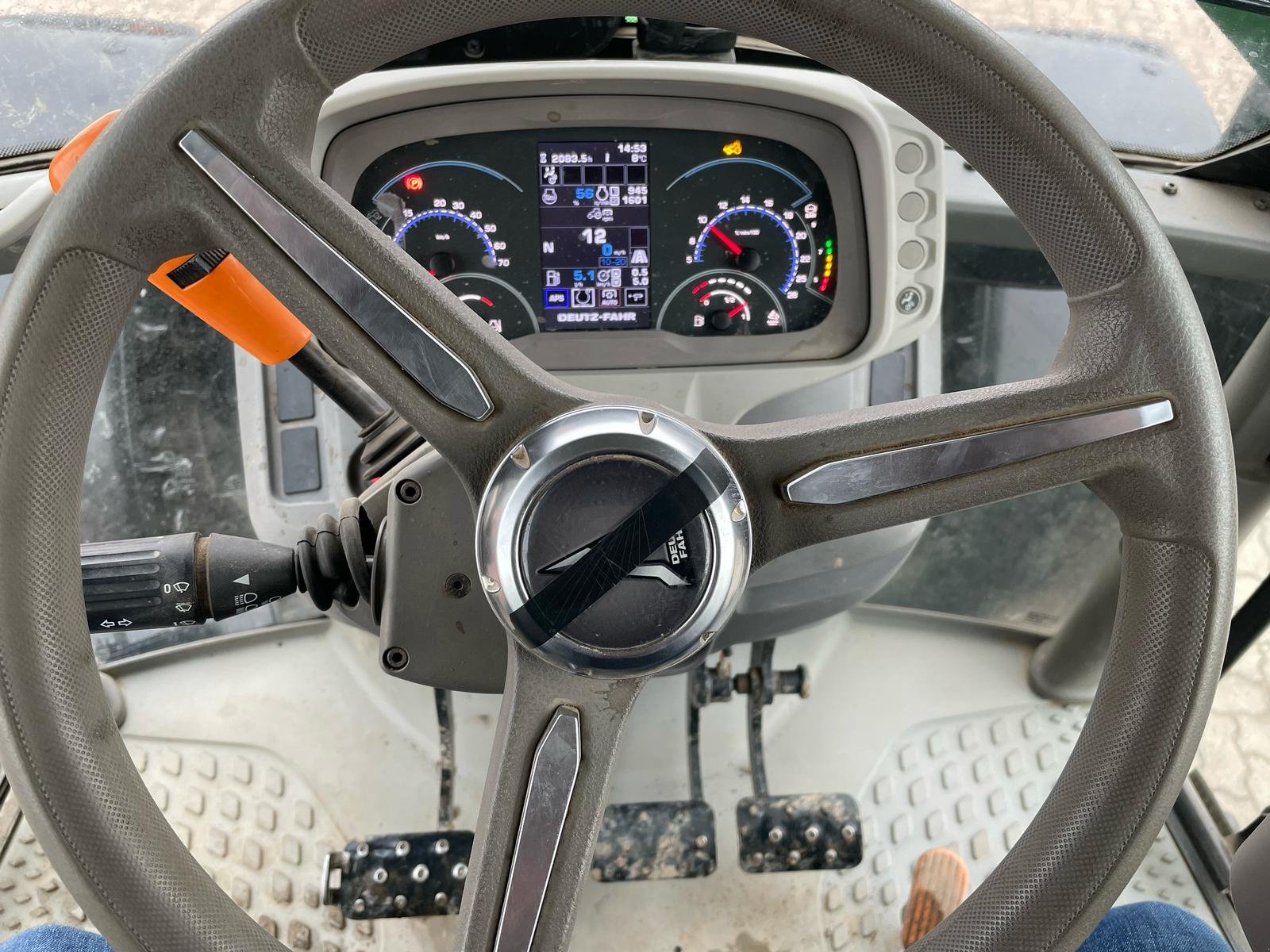 Traktor типа Deutz-Fahr 6115C RV-Shift, Gebrauchtmaschine в Dannstadt-Schauernheim (Фотография 9)