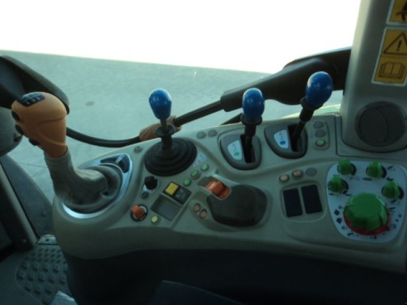 Traktor a típus Deutz-Fahr 6120 PS, Gebrauchtmaschine ekkor: MOULLE (Kép 8)