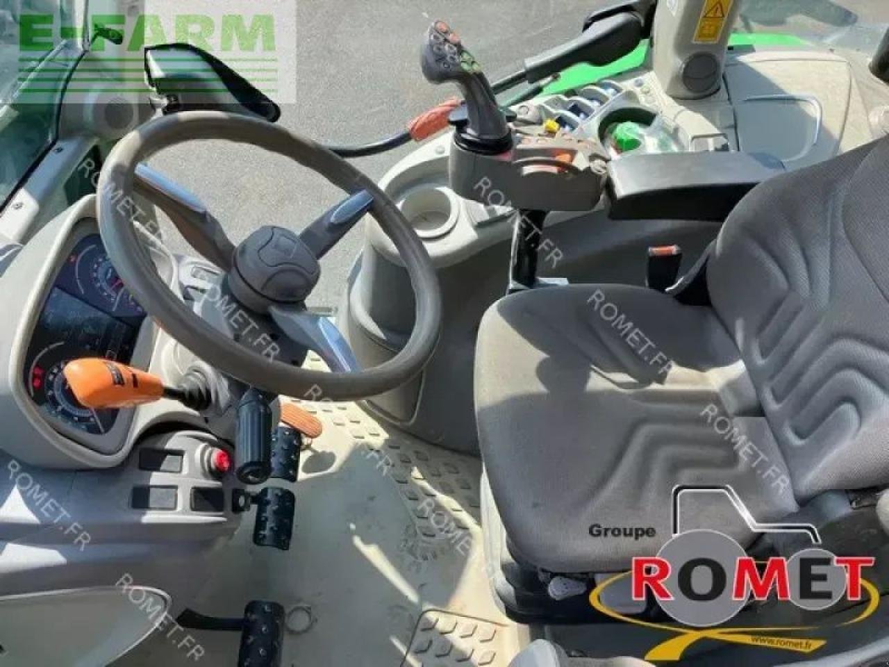 Traktor του τύπου Deutz-Fahr 6120 ttv, Gebrauchtmaschine σε GENNES-SUR-GLAIZE (Φωτογραφία 9)