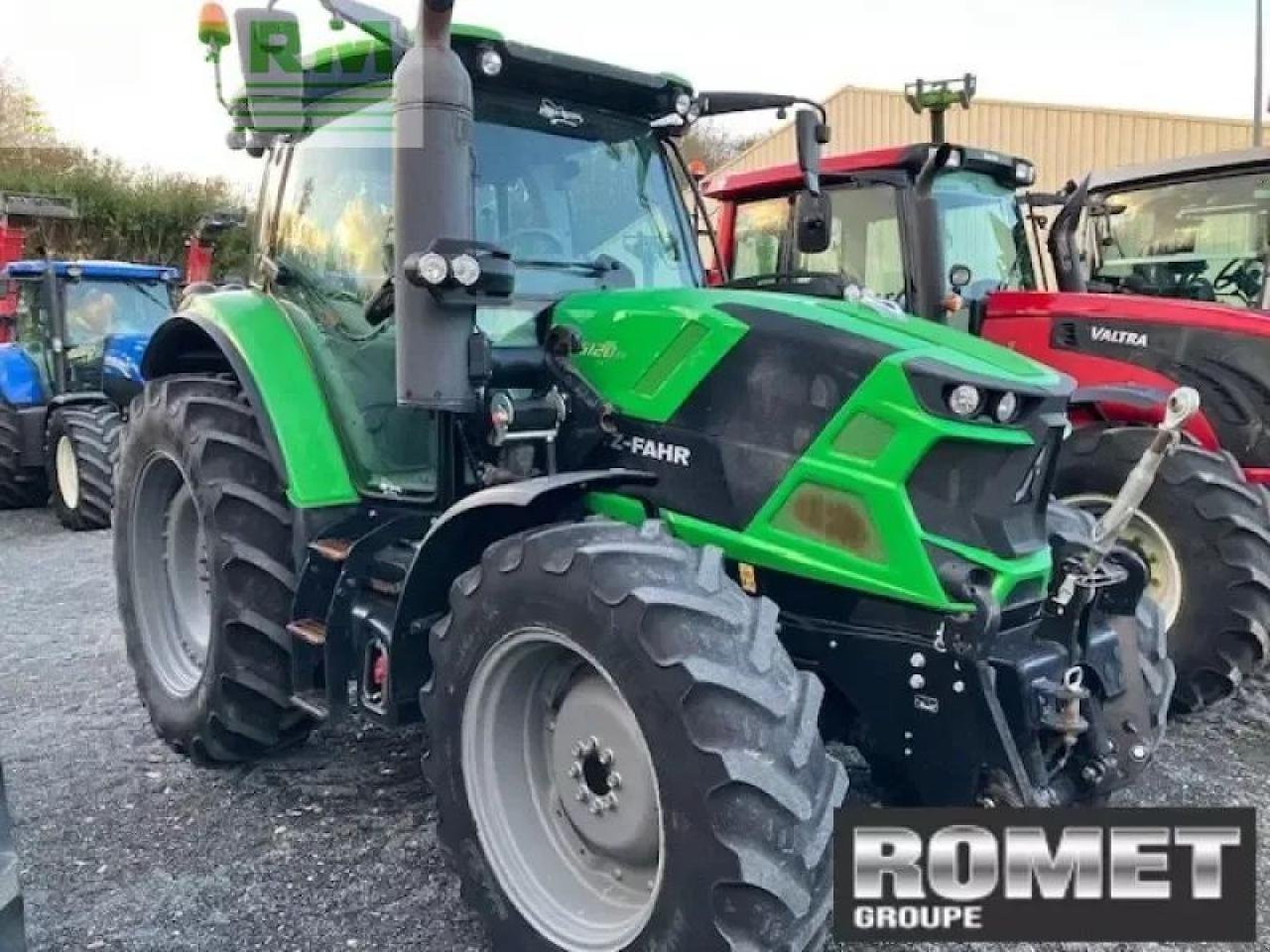 Traktor типа Deutz-Fahr 6120 ttv, Gebrauchtmaschine в GENNES-SUR-GLAIZE (Фотография 2)