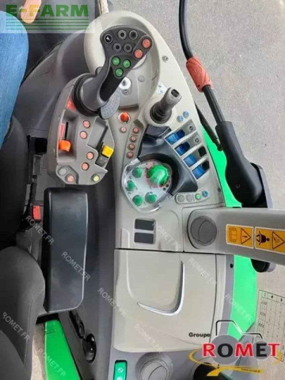 Traktor типа Deutz-Fahr 6120 ttv, Gebrauchtmaschine в GENNES-SUR-GLAIZE (Фотография 7)